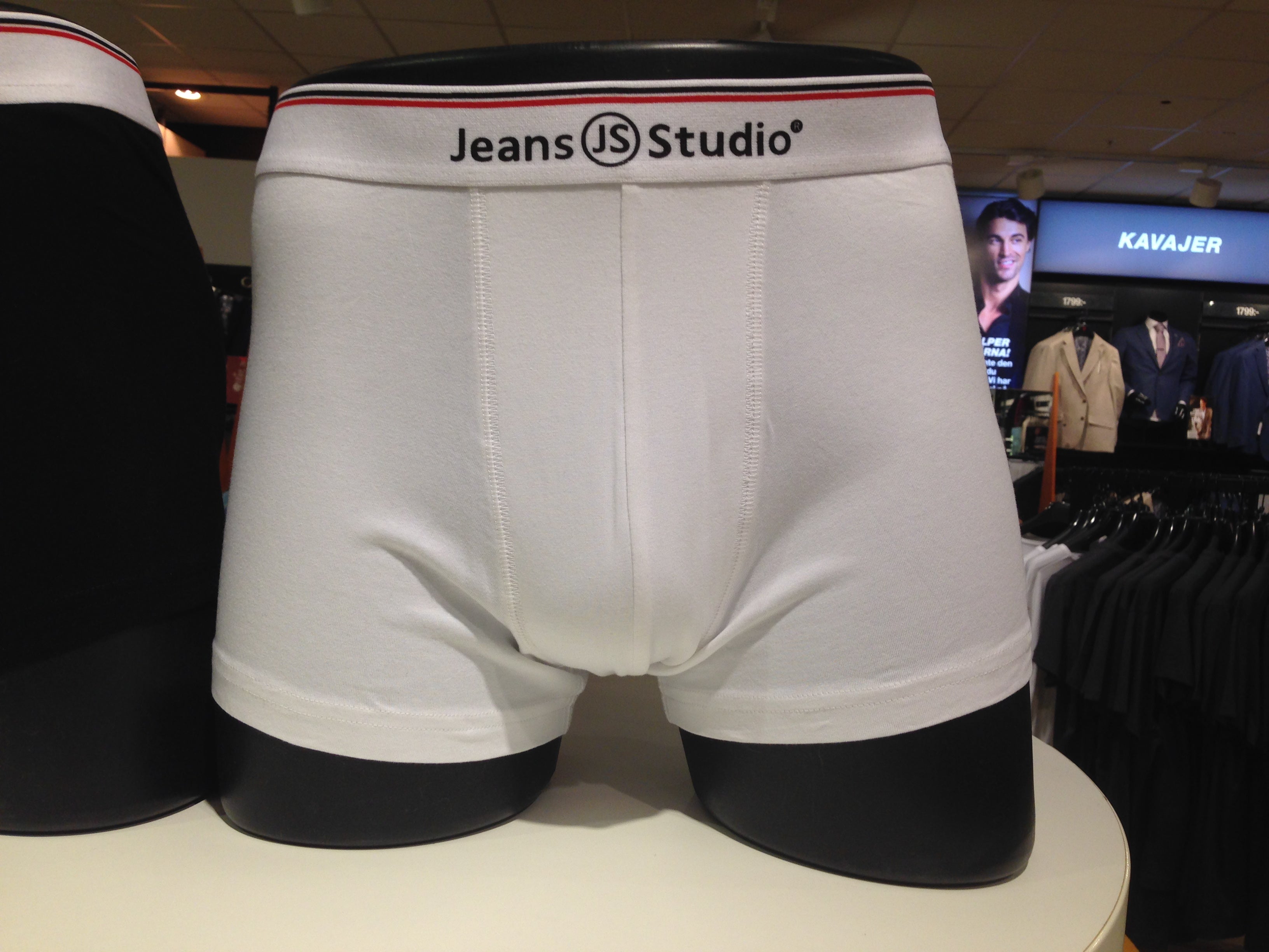 Jeans Studio Underwear [Not ready yet Test Case]
